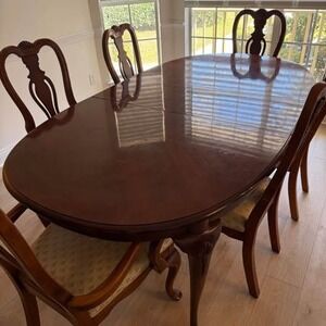 Lexington Cherry Dining Table & China Cabinet Set Elegant Traditional Furniture